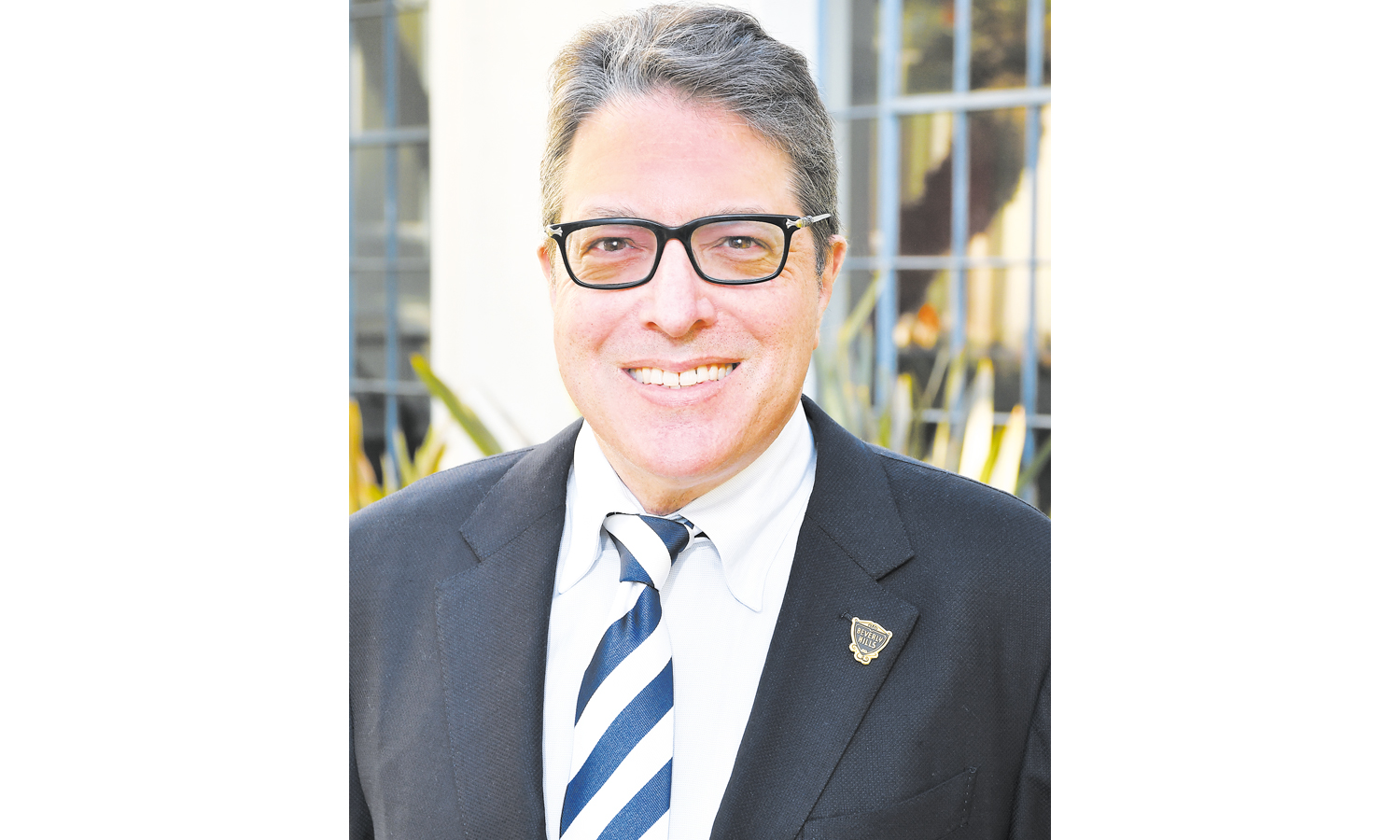  /></p>
</div>
<div class=