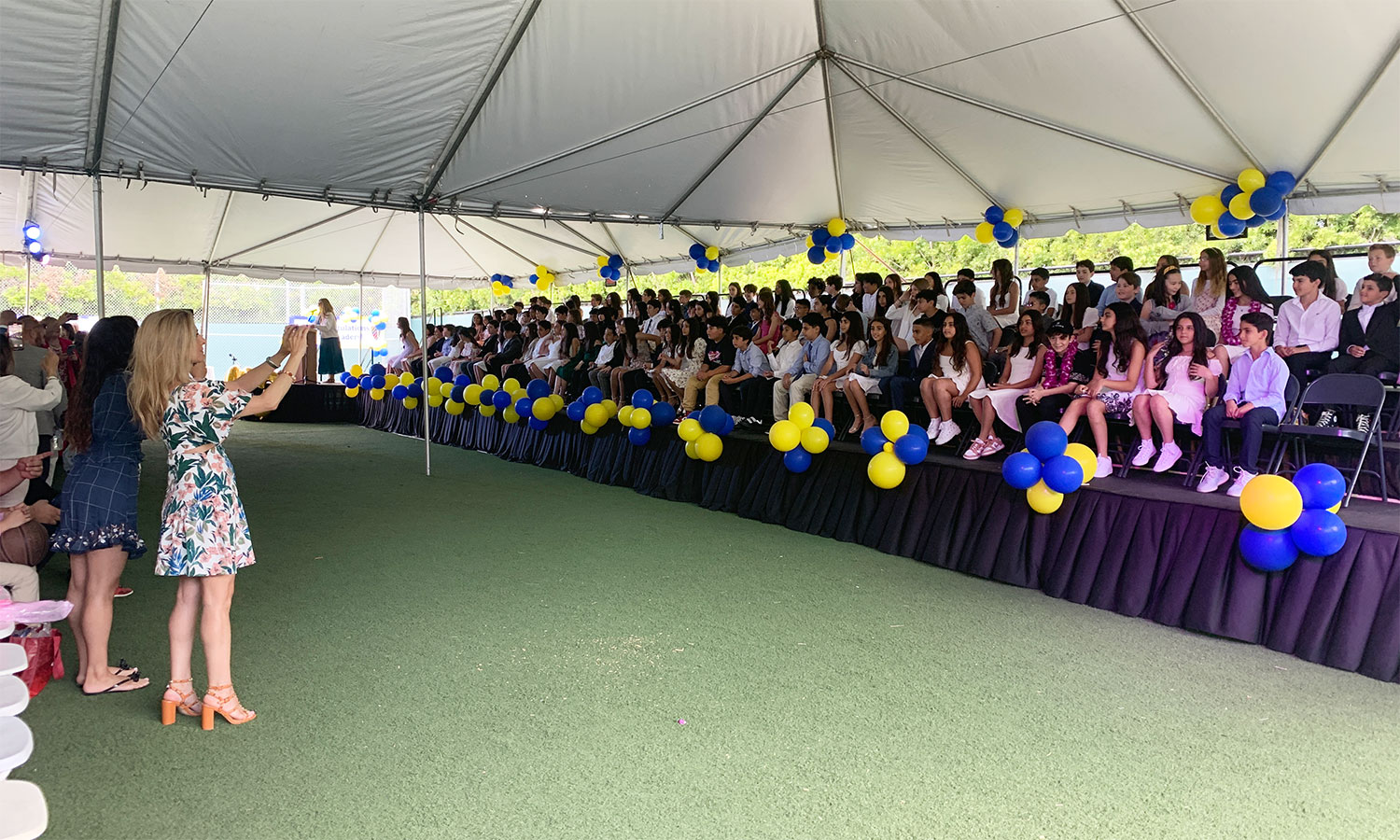 Hawthorne graduating class